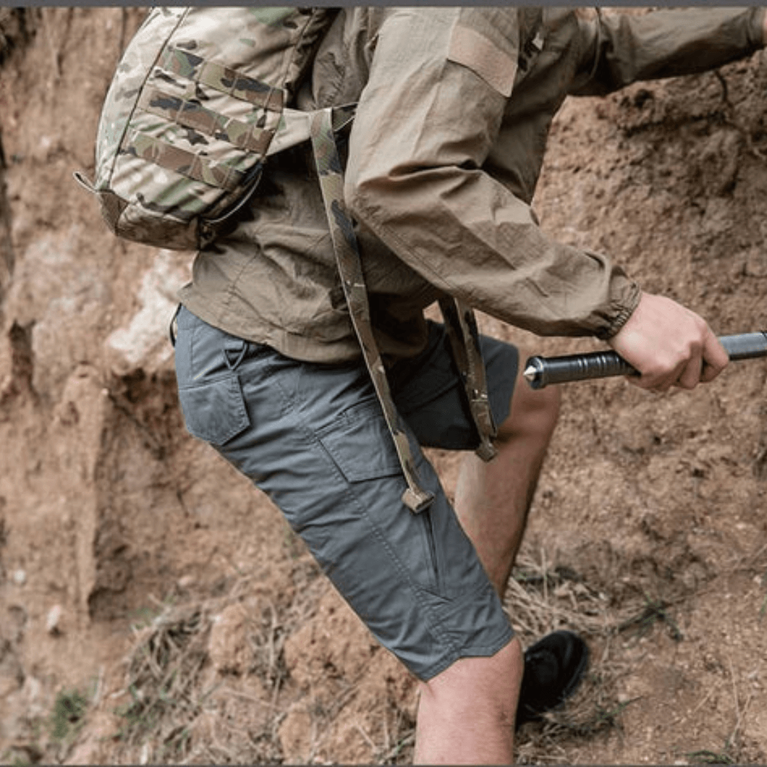 UrbanShield – Bermuda Masculina de Ataque Tático Impermeável
