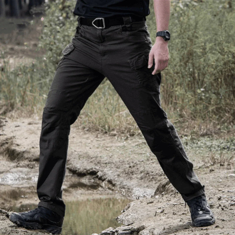 Calça Military Edition® – Tática, Versátil e Extremamente Resistente