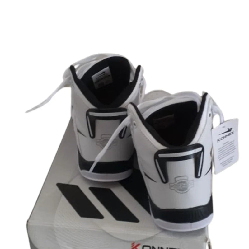 Titan Boot: Potência e Estilo para Seus Treinos