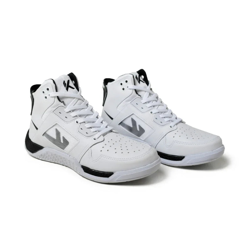 Titan Boot: Potência e Estilo para Seus Treinos