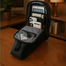 Guardião Urbano: Mochila Masculina à Prova d'Água com Cadeado Anti-Roubo